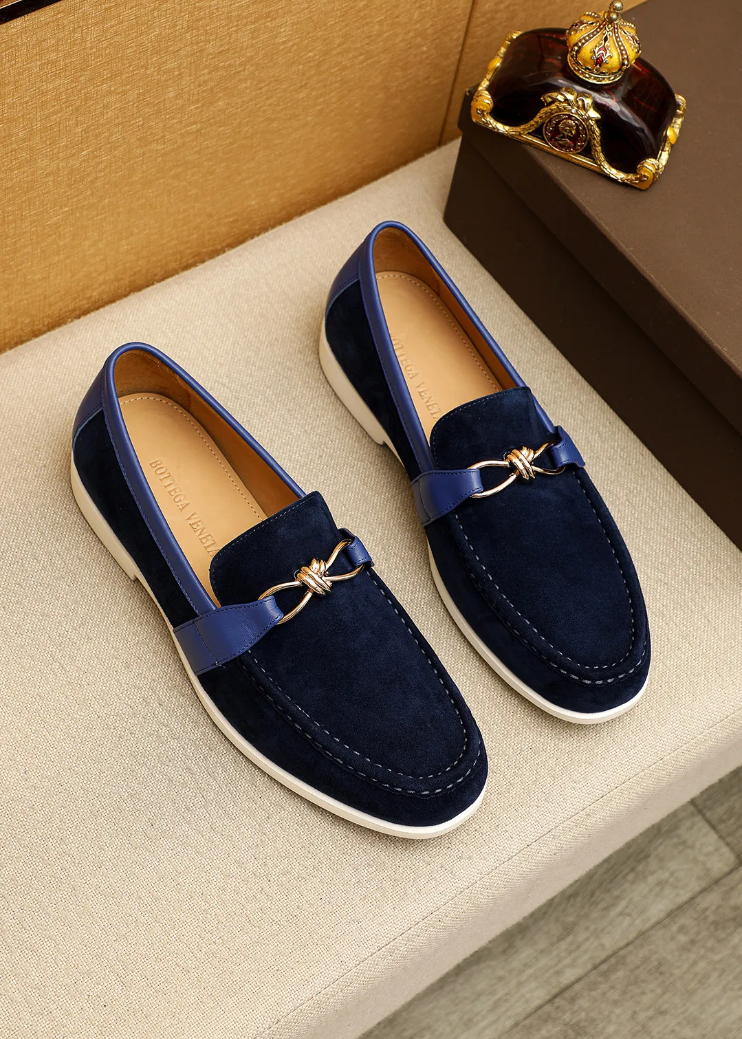 Men's men's shoes 💰580 💐Bottega Venetta [BV] Hong Kong - counter synchronization 🔥Summer new models are popular on the official website! Original 1⃣:1⃣ production✊💯💯, top-quality original product, exclusive first release, carefully crafted, full of European flavor, gentleman style, upper material, imported top layer frosted cowhide, cowhide leather lining, imported original outsole, comfortable and wear-resistant. 4 colors available! Code number: 39-44 (38.45.46🉑️customized)